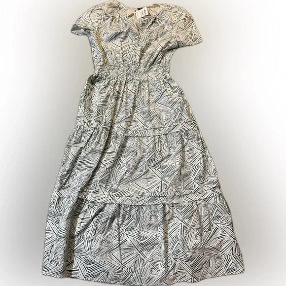 Tahari Elegant Green and White Patterned Dress Size Large - NWT - Picture 1 of 3